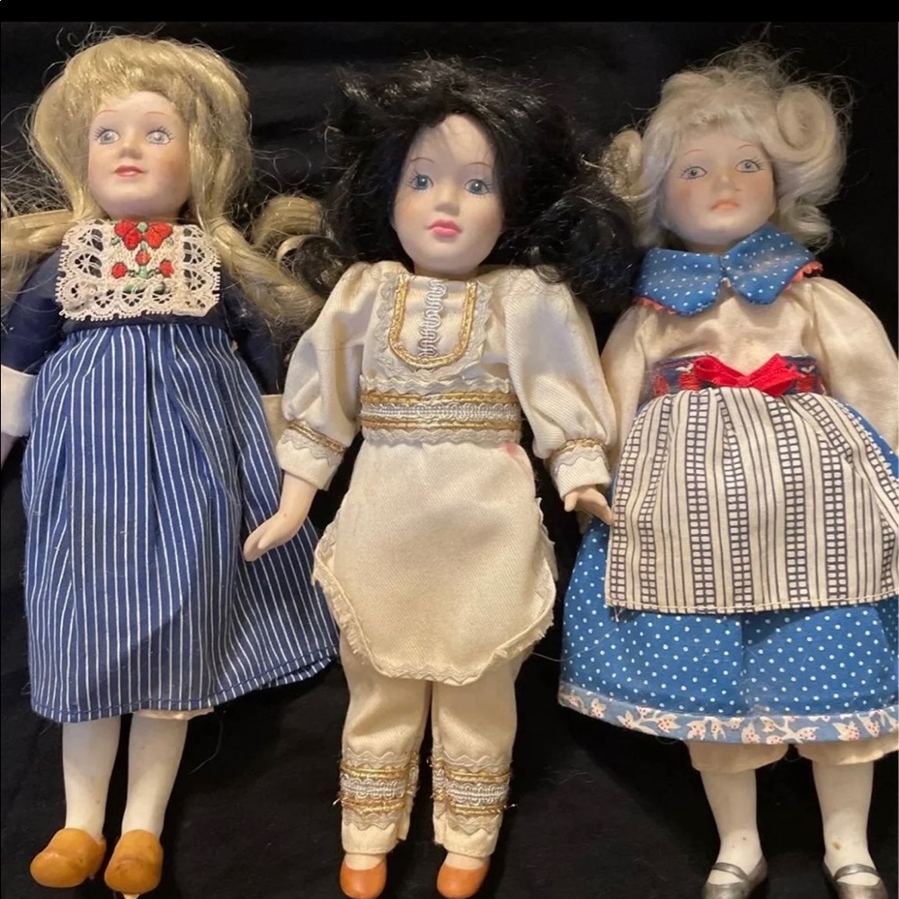 Haunted Porcelain Dolls